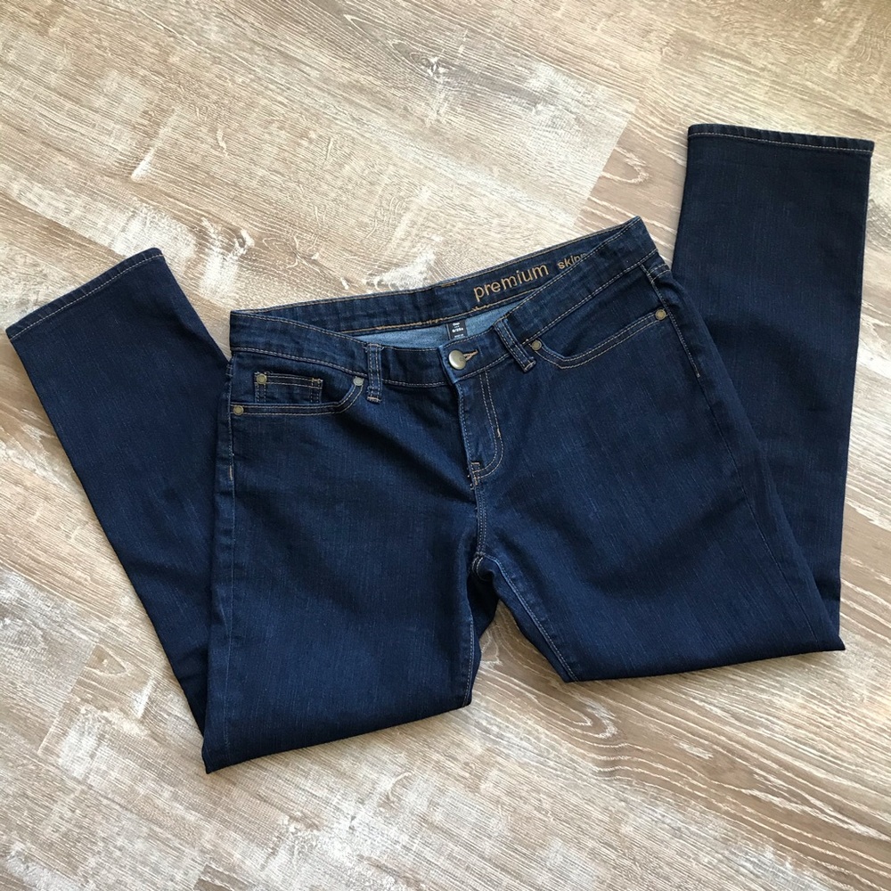 Gap dark wash premium skinny jeans - Picture 6 of 6